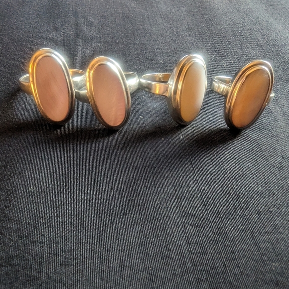 Avon Rings - Picture 3 of 11